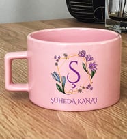 Kişiye Özel Çiçekli Ş Harfli Hediye Pastel Fincan İsim Soyisim Yazılı (Pembe)