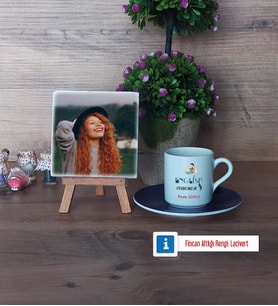 İngilizce Öğretmeni Fotoğraflı Dekoratif Taş, Ahşap Altlıklı Türk Kahvesi Fincanı Hediye Öğretmen Günü Hediyesi (Model 4)