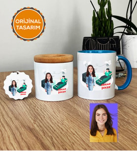 Kişiye Özel Karikatürlü Psikolog Hediye Seti Kupa Bardak, Kalemlik, Anahtarlık Kadın Psikologa Tıp Bayramı Hediyesi (Mavi)