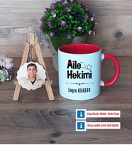 Aile Hekimi Kupa Bardak Beyaz ve Fotoğraflı Ahşap Anahtarlık Hediye (Model 2)