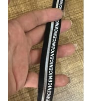 LASTİKLİ VARAKLI NİCE YZILI ŞERİT İKİŞ GİYİM LASTİK AKSESUAR EN 2 CM (1 METRE ) (Gümüş)