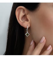 925 Ayar Gümüş Pırlanta Modeli Taşlı Kare Küpe, Kadın Küpe (Yeşil)