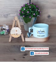 Beden Eğitimi Öğretmeni Kupa Bardak Beyaz ve Fotoğraflı Ahşap Anahtarlık Hediye Öğretmenler Günü Hediyesi (Model 8)