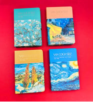 Van Gogh Tasarımlı Mıknatıs Kapaklı Defter BM-1211 (Krem)