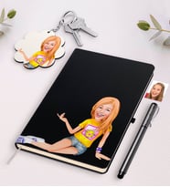 BK Gift Kişiye Özel Bayan Karikatürlü Beyaz Defter Kalem Ve Anahtarlık Hediye Seti-42 (Model 2)