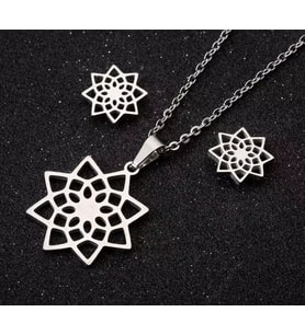 Kişiye Özel 925 Ayar Gümüş Tasarım Çiçek Kolye Küpe Seti (Gümüş)