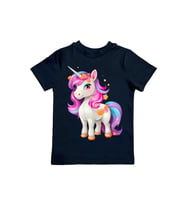 Unicorn baskılı pamuklu penye kumaş yazlık çocuk tişört (Siyah)