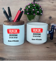  Hukuk Okuduğumu Söylemiş Miydim  Hediye Sepeti Kupa Bardak T Kulplu, Kalemlik Hediyeleri Hukuk Öğrencisine Hediye (Model 2)