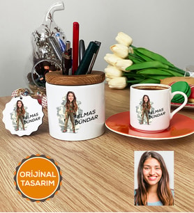 Kişiye Özel Karikatürlü Kadın Asker Hediye Seti Türk Kahvesi Fincanı, Kalemlik, Anahtarlık Asker Sevgiliye Doğum Günü Hediyesi (Turuncu)