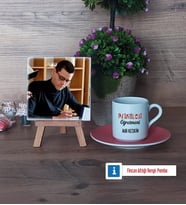 Psikoloji Öğretmeni Fotoğraflı Dekoratif Taş, Ahşap Altlıklı Türk Kahvesi Fincanı Hediye Öğretmenler Günü Hediyesi (Model 6)