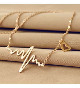 Kalp Ritim Model Kolye Altın Gümüş Renk, Ahşap Kutu İçerisinde (Gold)