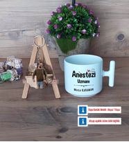 Anestezi Uzmanı Kupa Bardak Beyaz ve Fotoğraflı Ahşap Anahtarlık Hediye (Model 12)