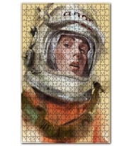 Cakapuzzle Astronot Kıyafetli Genç Kadın Puzzle Yapboz MDF (Ahşap) (1000 Parça)