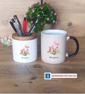 Flamingo Kalemlik, Kupa Bardak T Kişiye Özel HediyeArkadaşa Doğum Günü Hediyesi (Model 3)