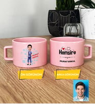 Kişiye Özel Karikatürlü Hemşire Hediye Pastel Fincan Erkek Hemşireye Tıp Bayramı Hediyesi (Pembe)