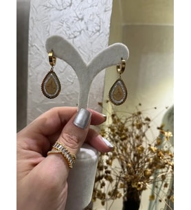 316L Çelik Kararmaz Tuğra Detaylı Küpe (Altın)