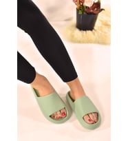 Eva Yeezy Model Terlik (Yeşil)