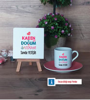 Kadın Doğum Uzmanı Dekoratif Taş, Türk Kahvesi Fincanı Kırmızı İsme Özel Hediye (Model 4)