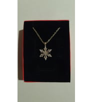 Zirkon Taşlı Lotus Kamelya Çiçeği Kolyesi (Gold)