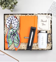 Kişiye Özel Kulplu 280 ML Çelik Termos & Defter & Gümüş Renk Detaylı Tükenmez Kalem & Fular Hediye Seti (Model 1)