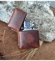 El Yapımı Hakiki Deri Kılıflı Zippo Çakmak (Kahverengi)