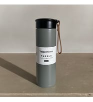MODERN ÇİFT VAKUM YALITIMLI YANDAN DERİ TUTACAKLI SICAK/SOĞUK 450 ML GÜNLÜK, HEDİYELİK TERMOS. (Gri)