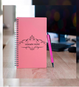 Kişiye Özel Pastel Renkli Ahşap Defter Kalem Seti 2 (Pembe)