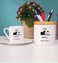 Sevimli Panda Türk Kahvesi Fincanı ve Kalemlik Hediye Seti (Model 2)