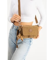 Mini Boy Kadın Postacı Omuz Çantası Çapraz Askılı Hafif Su İtici Kumaş 20*15 Cm Çok Cepli  (Taba)