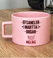 Kişiye Özel Efsaneler Martta Doğar Hediye Pastel Fincan Doğum Günü Hediyesi (Pembe)