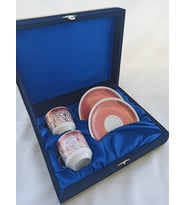 Kadife Kutulu Altın Yaldızlı İki Kişilik Porselen Fincan Takımı (Pembe)