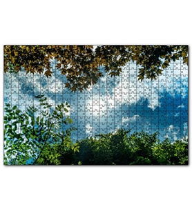 Cakapuzzle Sarı ve Yeşil Yapraklar Arasından Gökyüzü  Puzzle Yapboz MDF (Ahşap) (255 Parça)