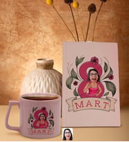BK Gift 8 Mart Karikatürlü Pudra Pembesi Sert Kapaklı Defter ve Middle Kupa Seti, Arkadaşa Hediye, Yeni İş Hediyesi, Doğum Günü Hediyesi (Model 2)