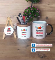 İspanyolca Öğretmeni Hediye Sepeti Kalemlik, Kupa Bardak Sihirli, Ahşap Anahtarlık HediyeÖğretmenler Günü Hediyesi (Model 1)