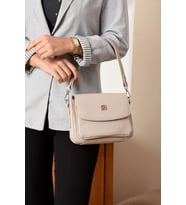 Just Polo Yeni Sezon Kolon Askılı 4 Bölmeli Kadın Omuz Çantası 21x16cm PBU2174 (Taş)