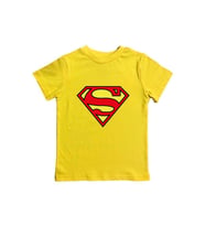 Superman baskılı pamuklu penye kumaş yazlık çocuk tişört (Sarı)
