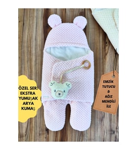 Bebek Battaniyesi Ekstra Yumuşak Dış Kundak Oyuncaklı Kapşonlu Ayıcık Kulaklı Ayaklı Uyku Tulumu (Pembe)
