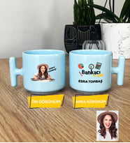 Kişiye Özel Karikatürlü Kadın Bankacı Pastel T Kupa Kadın Bankacıya Hediye (Mavi)