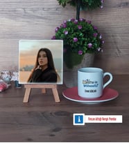 Matematik Mühendisi Fotoğraflı Dekoratif Taş, Ahşap Altlıklı Türk Kahvesi Fincanı Hediye (Model 6)