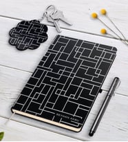 BK Gift Kişiye Özel İsimli Beyaz Defter Kalem Ve Anahtarlık Hediye Seti-32 (Model 2)