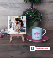 Anneler Günü Fotoğraflı Dekoratif Taş, Ahşap Altlıklı Türk Kahvesi Fincanı Hediye (Model 6)