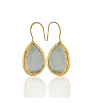 Kadir Jewellery 22 Ayar Altın Kaplama Damla Taşlı Küpe -El İşçiliği Ve Hipoalerjenik Küpe (Gri)