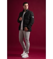 Slimfit Çıtçıt Ve Fermuar Kapamalı Dik Yaka Kolları Lastikli Astarlı Yan Cepli Erkek Kısa Mont (Siyah)
