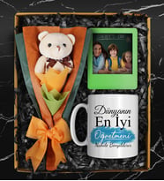 Öğretmenler Gününe Özel Tasarımlı Kupa &  Peluş Ayıcık Buketi & Melek Kolye Hediye Seti (Mavi)