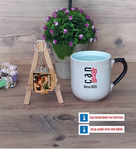 Arkadaşa Hediye Kupa Bardak Beyaz ve Fotoğraflı Ahşap Anahtarlık Hediye (Model 10)
