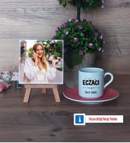 Eczacı Fotoğraflı Dekoratif Taş, Ahşap Altlıklı Türk Kahvesi Fincanı Hediye (Model 6)