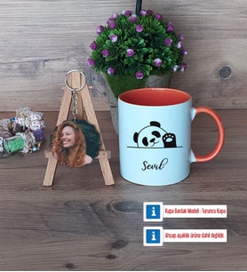 Sevimli Panda Kupa Bardak Beyaz ve Fotoğraflı Ahşap Anahtarlık Hediye (Model 13)
