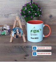 Fizik Öğretmeni Kupa Bardak Beyaz ve Fotoğraflı Ahşap Anahtarlık Hediye Öğretmenler Günü Hediyesi (Model 13)