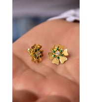 Papatya Silver 925 Ayar Gümüş Gold Kaplama Doğum Taşı Tohumlu Linum Çiçeği Küpe (Yeşil)