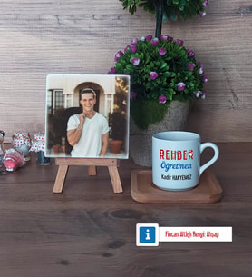 Rehber Öğretmen Fotoğraflı Dekoratif Taş, Ahşap Altlıklı Türk Kahvesi Fincanı Hediye (Model 1)